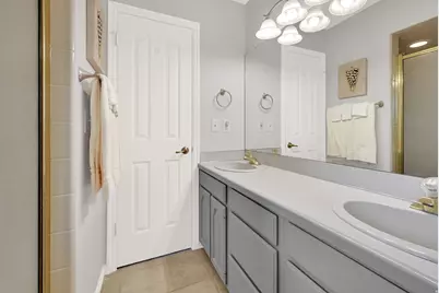 2698 E 1650 N, Layton, UT 84040 - Photo 23