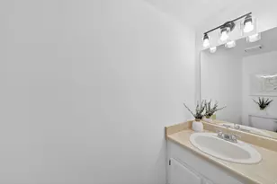 788 E Gables St, Midvale, UT 84047 - Photo 13