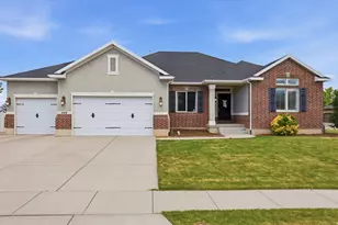 408 W Cornfield Cir S, Kaysville, UT 84037 - Photo 3