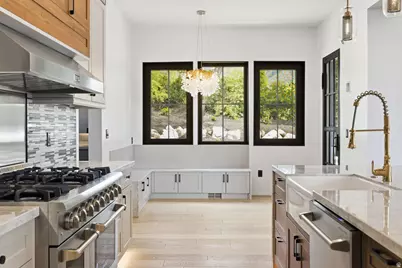 551 E Center N, Hyde Park, UT 84318 - Photo 17