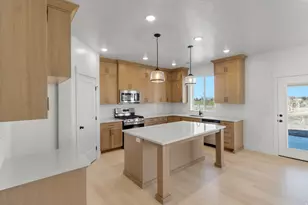 289 W 2980 S, Nibley, UT 84321 - Photo 19