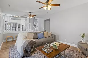 558 E Cherry Plum Ct, Sandy, UT 84070 - Photo 11