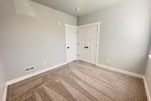 13536 S Poole Dr W, Riverton, UT 84096 - Photo 19