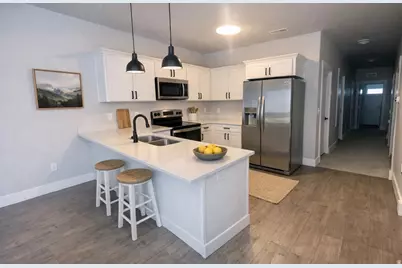 13536 S Poole Dr W #E302, Riverton, UT 84096 - Photo 7