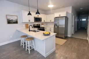13536 S Poole Dr W, Riverton, UT 84096 - Photo 7