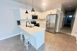 13536 S Poole Dr W, Riverton, UT 84096 - Photo 7