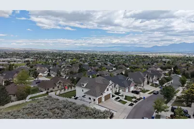 14372 S Muirwood Cir, Herriman, UT 84096 - Photo 65