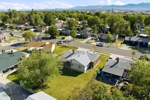 1131 S Redwood Dr W, Salt Lake City, UT 84104 - Photo 27
