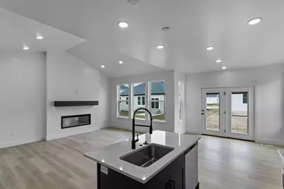 649 N 170 E, Providence, UT 84332 - Photo 9