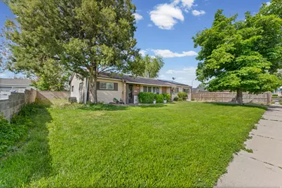 4046 W 5540 S, Kearns, UT 84118 - Photo 27
