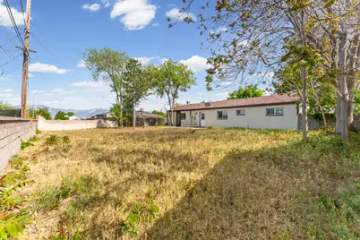 4046 W 5540 S, Kearns, UT 84118 - Photo 25