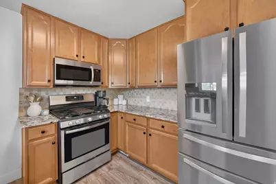 66 S 425 W, Bountiful, UT 84010 - Photo 11