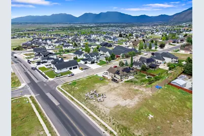 269 W Olympic Ln, Elk Ridge, UT 84651 - Photo 13