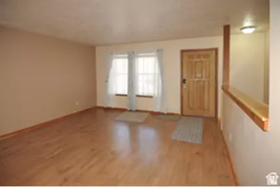 1677 E 1450 S, Ogden, UT 84404 - Photo 5