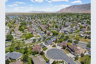 5666 N Iris Ct, Stansbury Park, UT 84074 - Photo 43