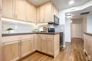875 S Donner Way, Salt Lake City, UT 84108 - Photo 15