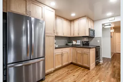 875 S Donner Way #305, Salt Lake City, UT 84108 - Photo 15