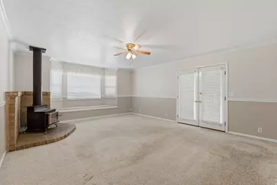 148 E Tennyson Ave S, Sandy, UT 84070 - Photo 15
