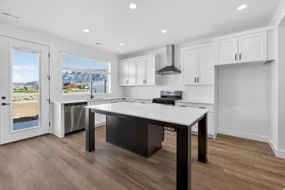 2764 W 2715 N #164, Plain City, UT 84404 - Photo 3