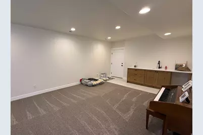 2060 W 850 S, Layton, UT 84041 - Photo 23