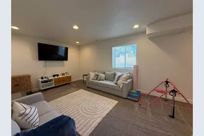 2060 W 850 S, Layton, UT 84041 - Photo 21