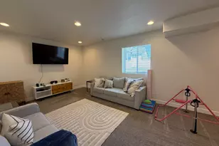 2060 W 850 S, Layton, UT 84041 - Photo 21