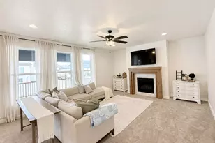 2060 W 850 S, Layton, UT 84041 - Photo 3