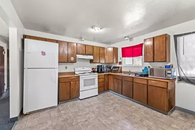 2402 W 710 N, Provo, UT 84601 - Photo 3