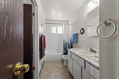 2402 W 710 N, Provo, UT 84601 - Photo 7