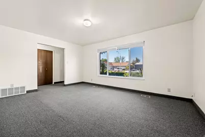 378 W 1570 S, Provo, UT 84601 - Photo 9