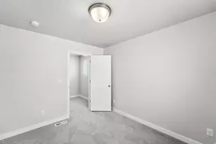41 E Brushy Canyon St S, Saratoga Springs, UT 84045 - Photo 23