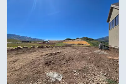 6778 N Frontier Dr, Mountain Green, UT 84050 - Photo 35