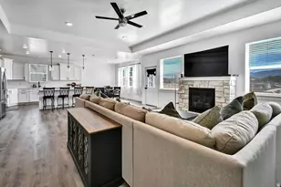 40 N 450 W, Gunnison, UT 84634 - Photo 7