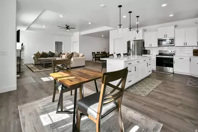 40 N 450 W, Gunnison, UT 84634 - Photo 17