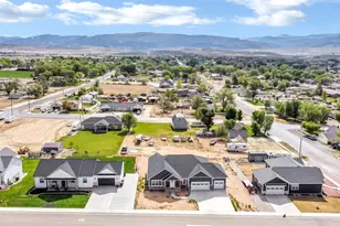 40 N 450 W, Gunnison, UT 84634 - Photo 39