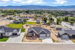 40 N 450 W, Gunnison, UT 84634 - Photo 5