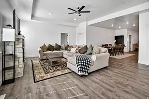 40 N 450 W, Gunnison, UT 84634 - Photo 11