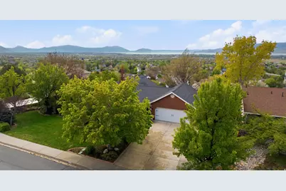 4205 W Oak N, Cedar Hills, UT 84062 - Photo 57