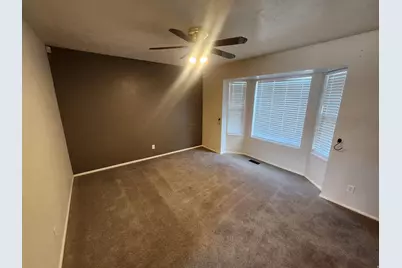 6043 W Parkham Way, Kearns, UT 84118 - Photo 3