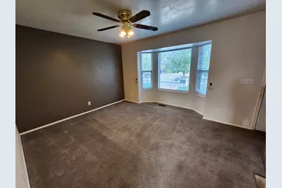 6043 W Parkham Way, Kearns, UT 84118 - Photo 3
