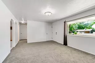 476 E 10425 S, Sandy, UT 84070 - Photo 5