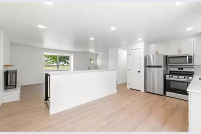 2631 W 6200 S, Taylorsville, UT 84129 - Photo 5