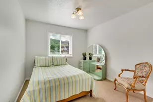 570 S 150 W, Centerville, UT 84014 - Photo 15