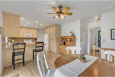 570 S 150 W, Centerville, UT 84014 - Photo 7