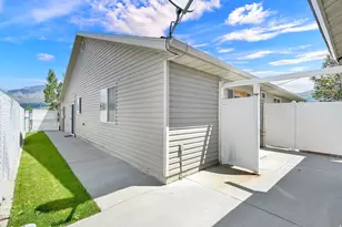 429 W 2125 N, Harrisville, UT 84414 - Photo 41