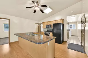 429 W 2125 N, Harrisville, UT 84414 - Photo 23
