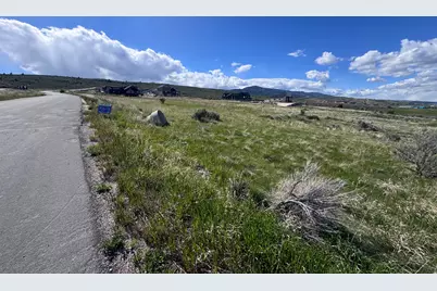 291 W Persimmon Dr #14, Garden City, UT 84028 - Photo 3