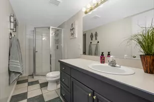 4627 W Aire Dr, West Jordan, UT 84088 - Photo 7