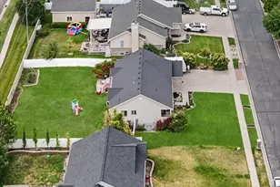 4627 W Aire Dr, West Jordan, UT 84088 - Photo 29