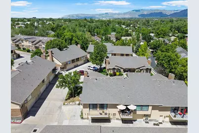 4765 S Reynolds Ct E, Holladay, UT 84117 - Photo 5